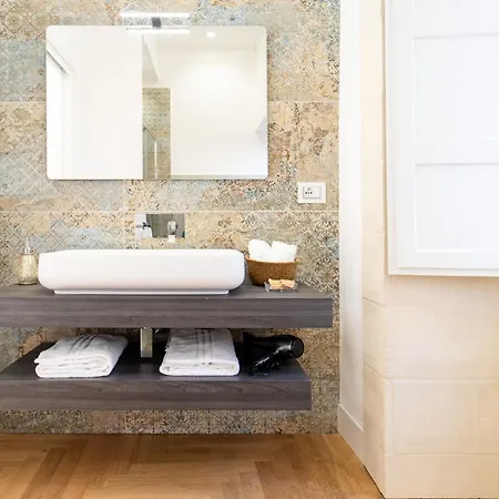 Residenza Dumah - Elegante Dimora In Centro *