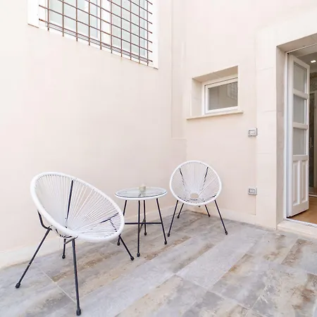 Residenza Dumah - Elegante Dimora In Centro * Syracuse